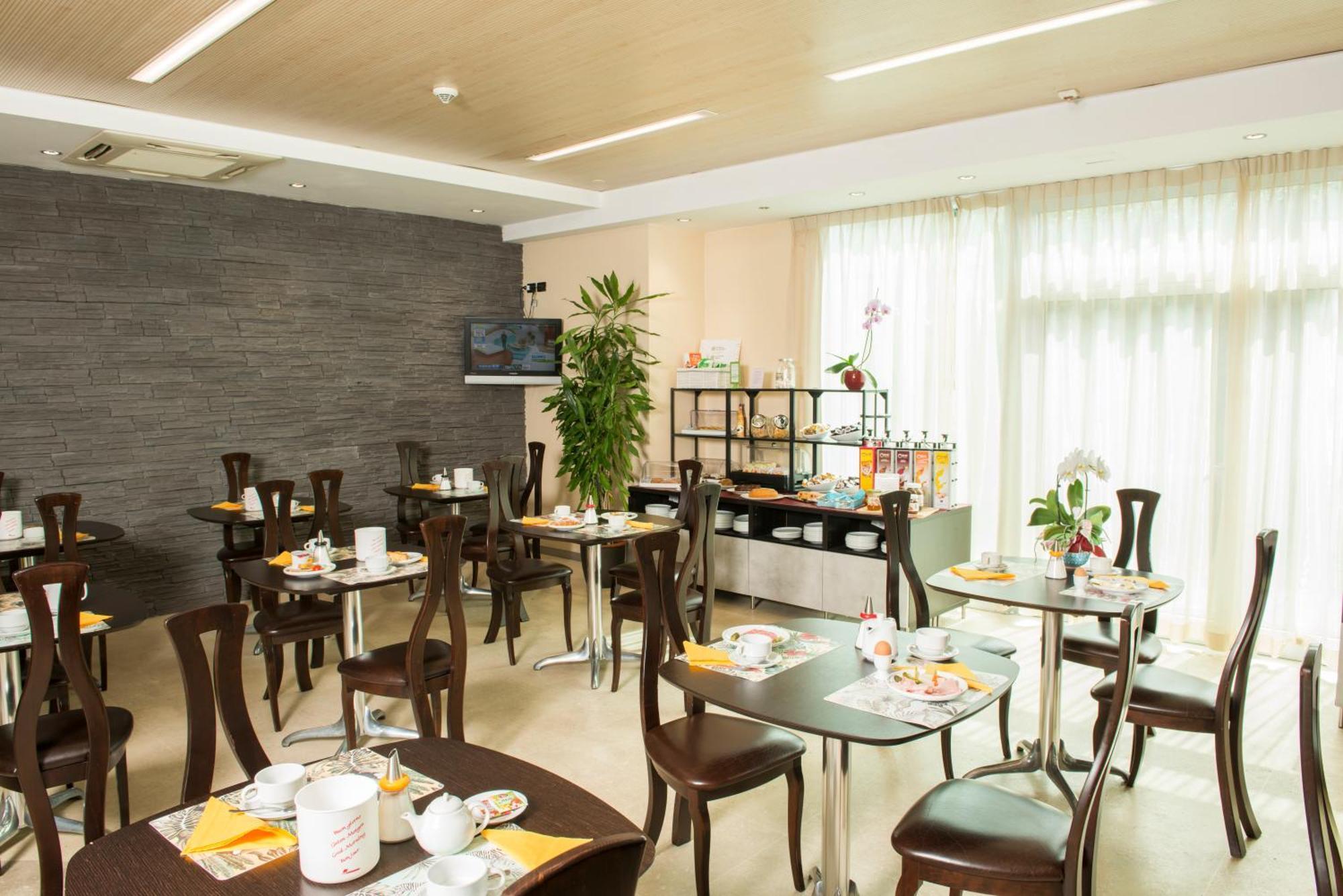 Hotel Kristal 3 Stelle Superior Zanè Екстериор снимка